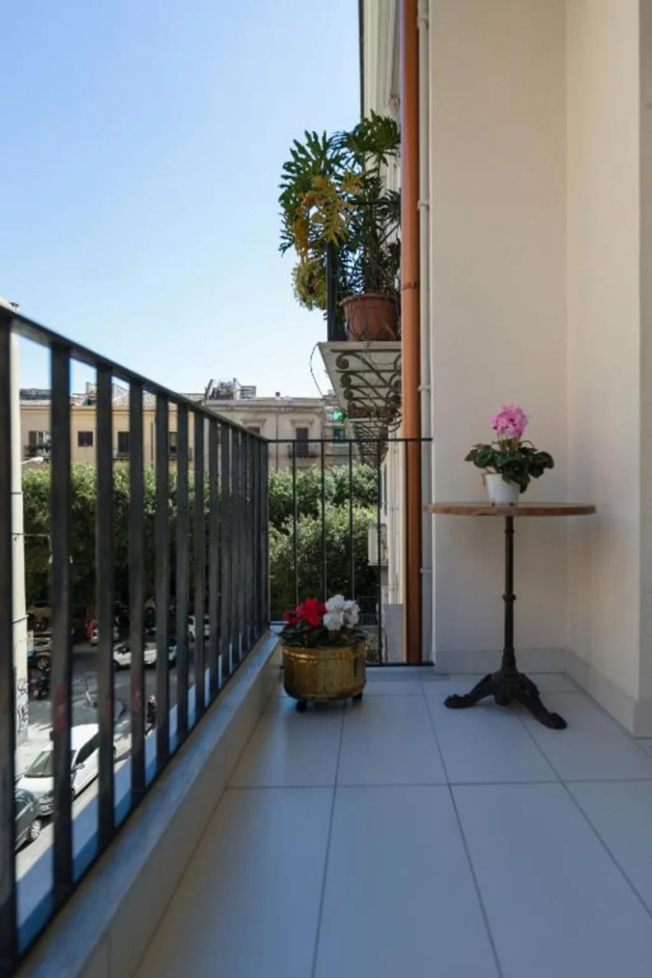 Balcone privato con vista su Palermo